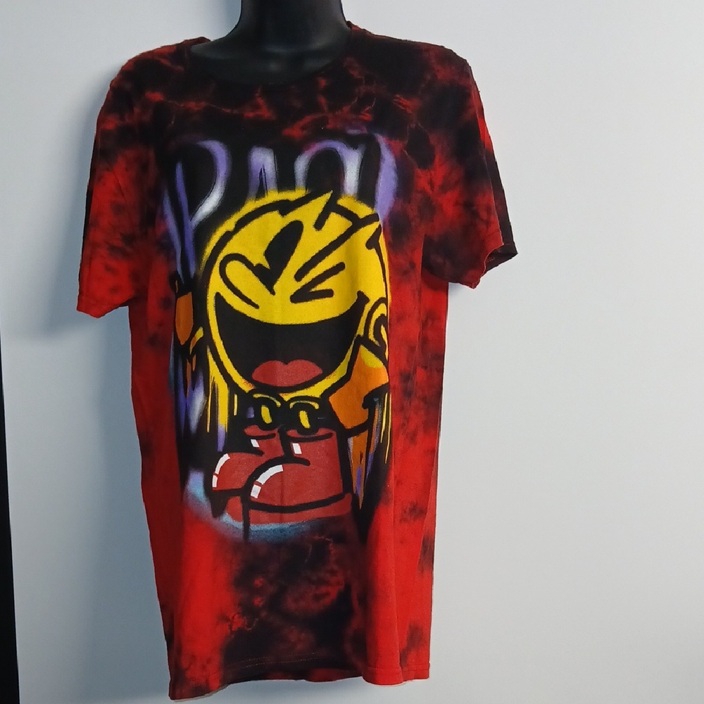 PacMan Women Red Black shortsleeves Graphic T Shirt Size Medium